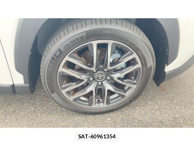Toyota COROLLA CROSS 2026-06 8561481-21
