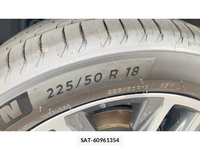 Toyota COROLLA CROSS 2026-06 8561481-23