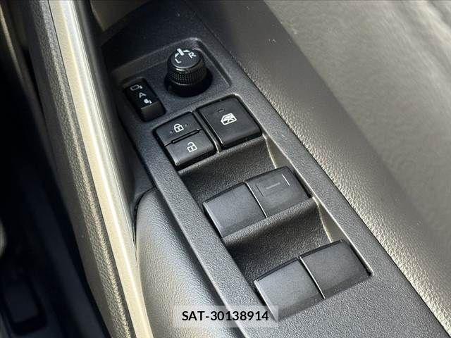 Toyota COROLLA CROSS 2023-11 8561483-24