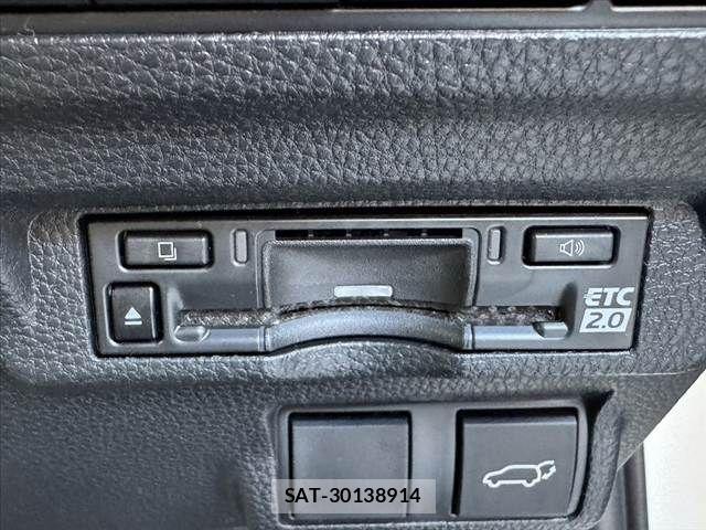 Toyota COROLLA CROSS 2023-11 8561483-5