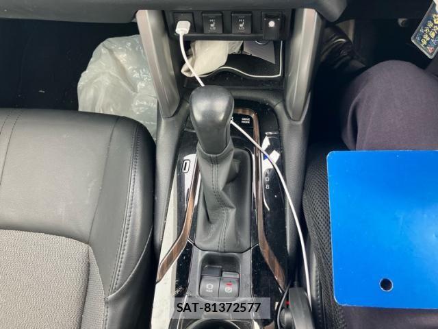 Toyota COROLLA CROSS 2022-02 8561486-25