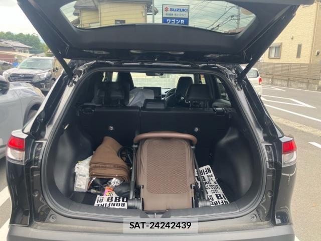 Toyota COROLLA CROSS 2023-03 8626204-14