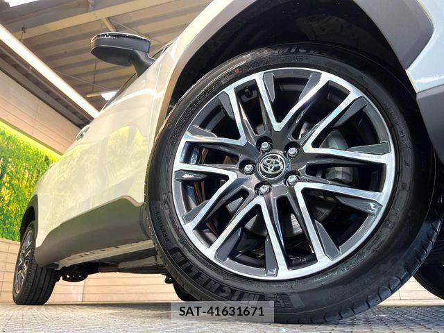 Toyota COROLLA CROSS 2025-08 8626198-13