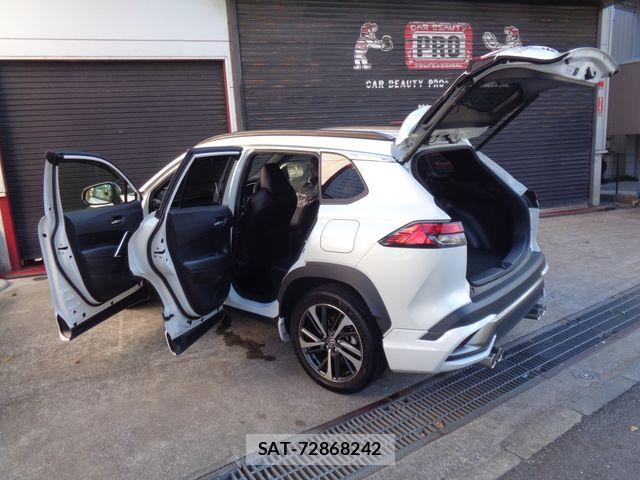 Toyota COROLLA CROSS 2023-03 8626208-17
