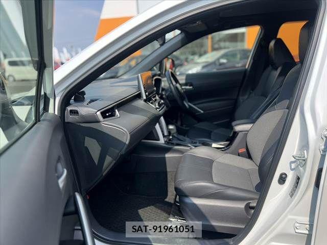 Toyota COROLLA CROSS 2022-03 8658473-16