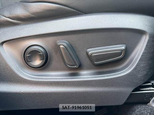 Toyota COROLLA CROSS 2022-03 8658473-22