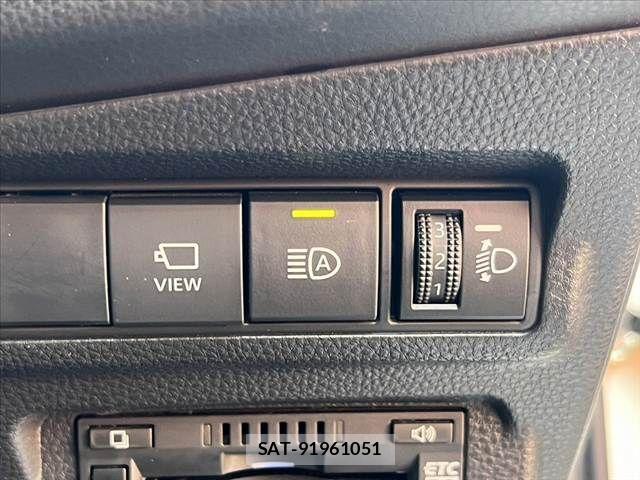 Toyota COROLLA CROSS 2022-03 8658473-4