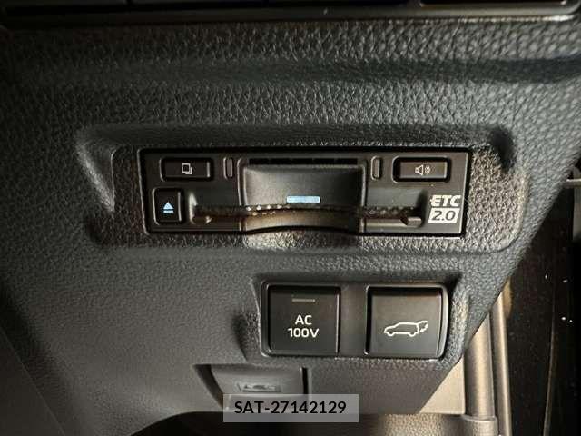 Toyota COROLLA CROSS 2024-12 8685317-11