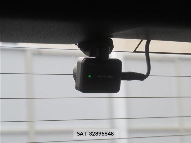 Toyota COROLLA CROSS 2023-08 8741244-17