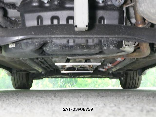 Toyota COROLLA CROSS 2024-05 8741251-20