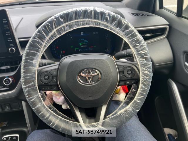 Toyota COROLLA CROSS 2022-04 8741247-11