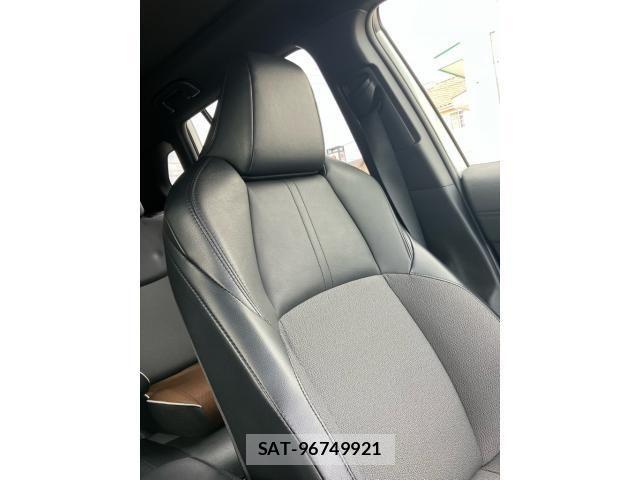 Toyota COROLLA CROSS 2022-04 8741247-17