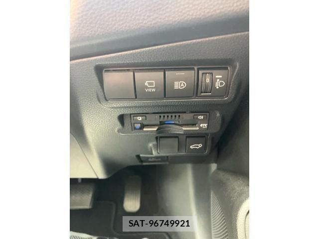 Toyota COROLLA CROSS 2022-04 8741247-18