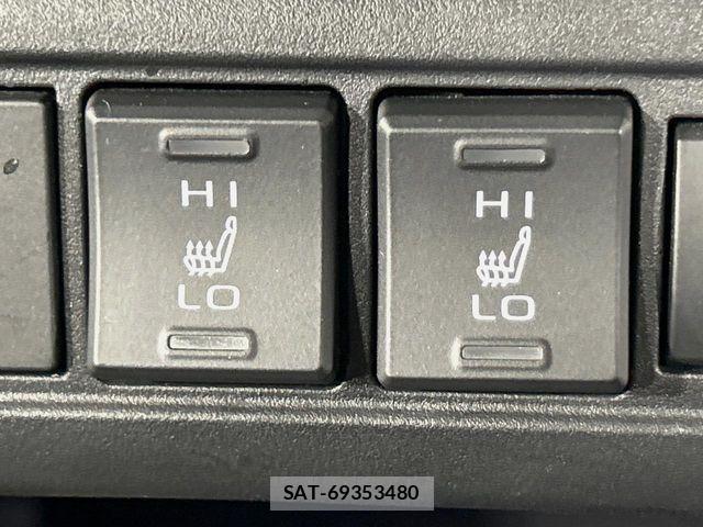 Toyota COROLLA CROSS 2023-11 8779789-5
