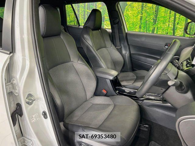 Toyota COROLLA CROSS 2023-11 8779789-7