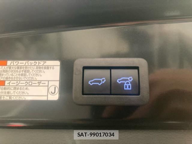 Toyota COROLLA CROSS 2023-11 8795545-12