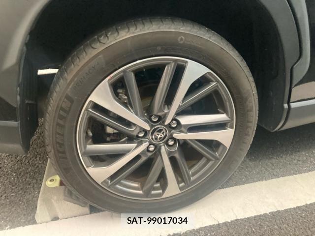 Toyota COROLLA CROSS 2023-11 8795545-7