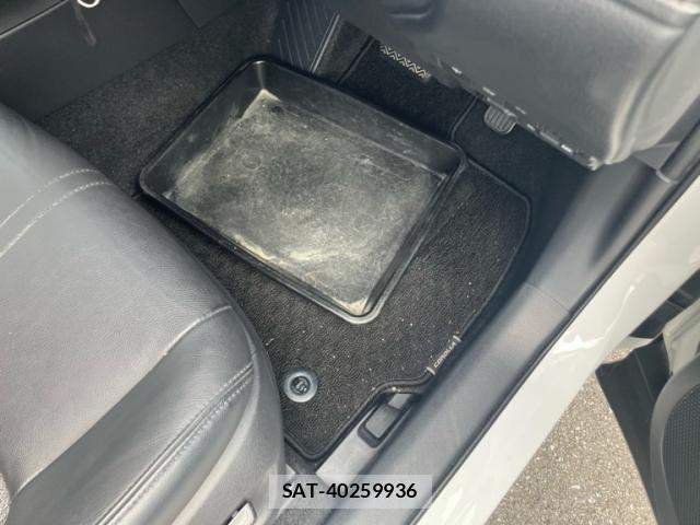Toyota COROLLA CROSS 2022-04 8795533-18
