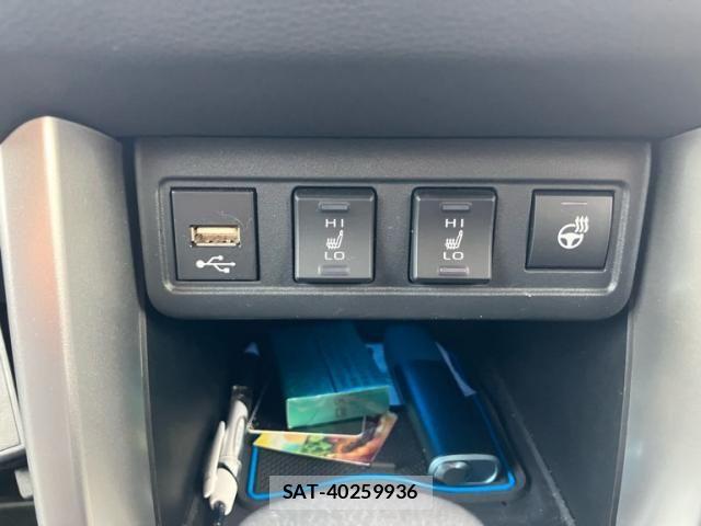 Toyota COROLLA CROSS 2022-04 8795533-24