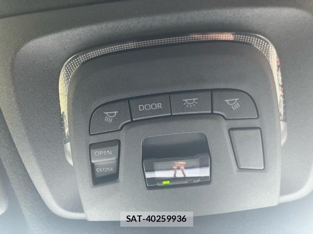 Toyota COROLLA CROSS 2022-04 8795533-29