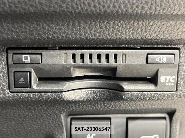 Toyota COROLLA CROSS 2022-01 8795531-7