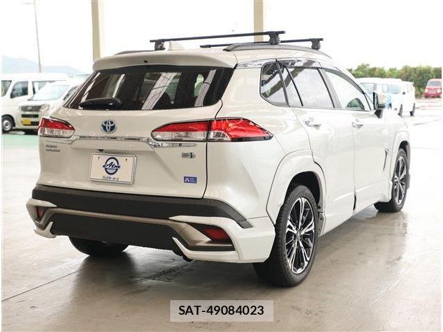 Toyota COROLLA CROSS 2023-10 8795543-4