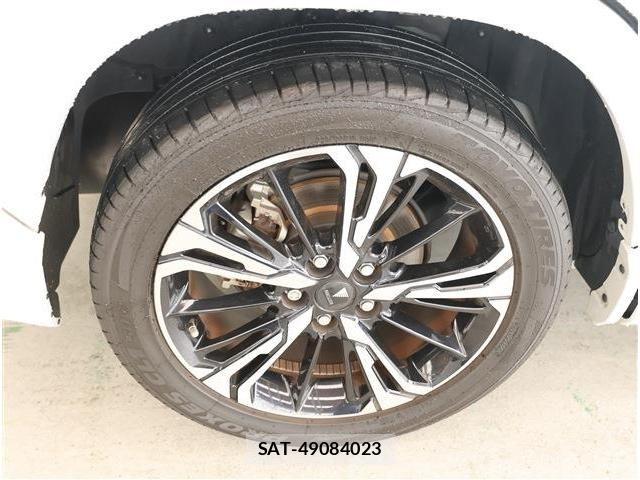 Toyota COROLLA CROSS 2023-10 8795543-5
