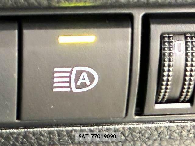 Toyota COROLLA CROSS 2025-10 8795530-8