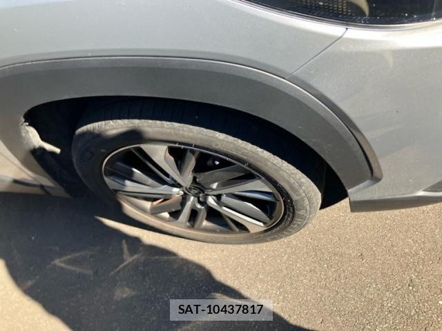 Toyota COROLLA CROSS 2022-08 8828306-3