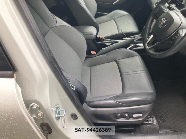 Toyota COROLLA CROSS 2022-01 8828305-7