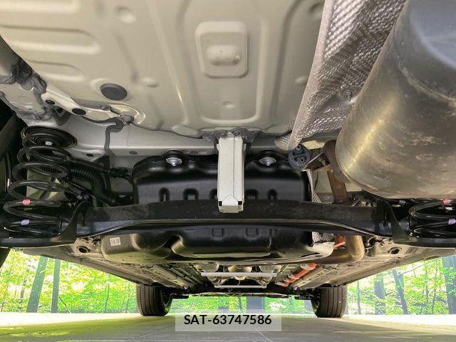 Toyota COROLLA CROSS 2024-03 8828288-18
