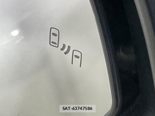 Toyota COROLLA CROSS 2024-03 8828288-5