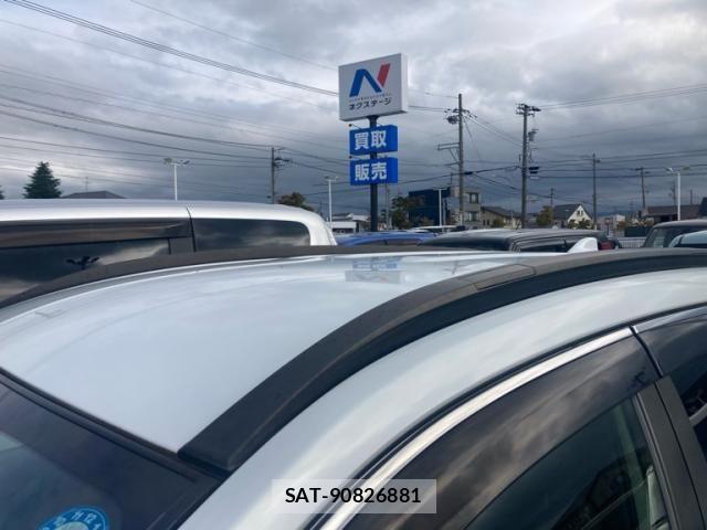 Toyota COROLLA CROSS 2022-03 8828297-21