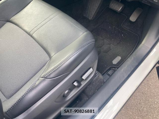 Toyota COROLLA CROSS 2022-03 8828297-5
