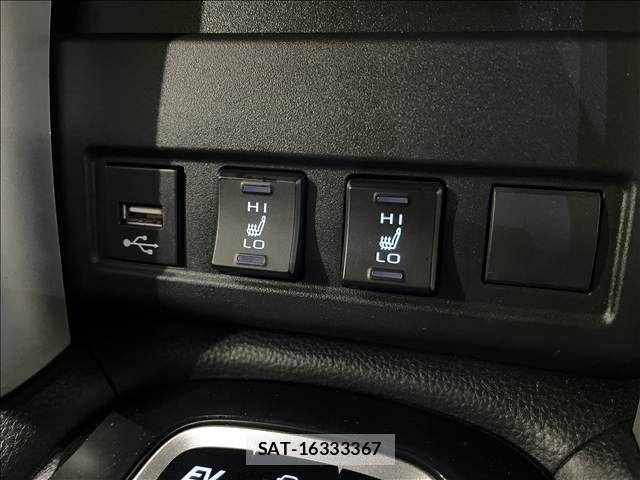Toyota COROLLA CROSS 2024-01 8828304-25