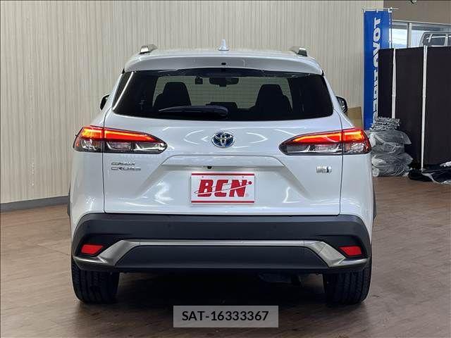 Toyota COROLLA CROSS 2024-01 8828304-5