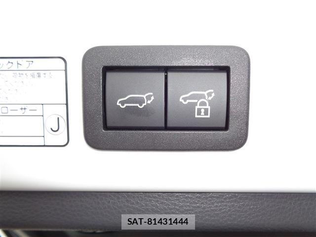 Toyota COROLLA CROSS 2025-08 8828291-16