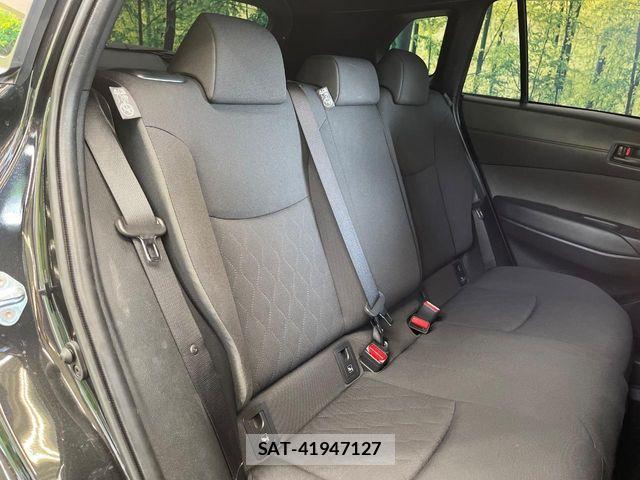 Toyota COROLLA CROSS 2026-05 8828292-9