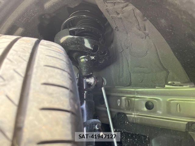 Toyota COROLLA CROSS 2026-05 8828292-19
