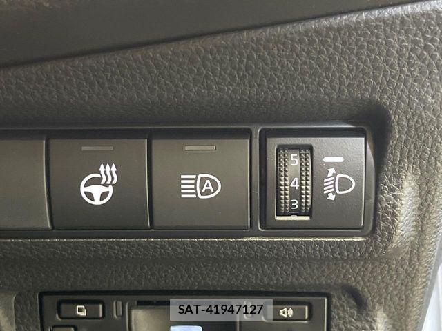 Toyota COROLLA CROSS 2026-05 8828292-6