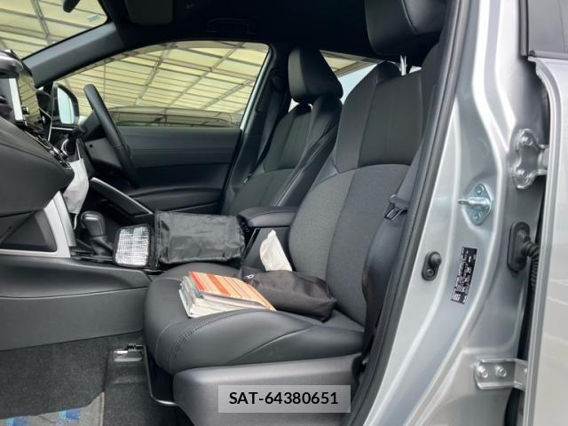 Toyota COROLLA CROSS 2021-12 8828307-11
