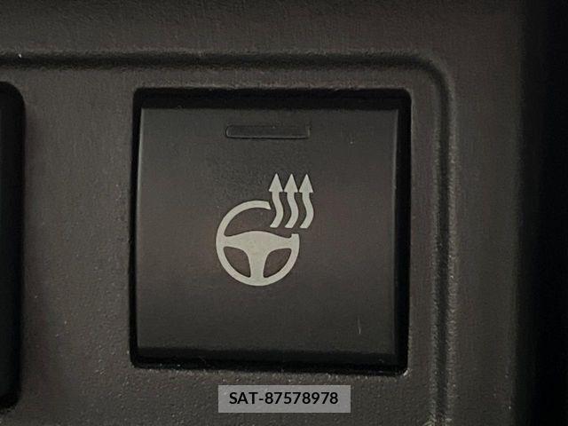 Toyota COROLLA CROSS 2021-10 8828295-5