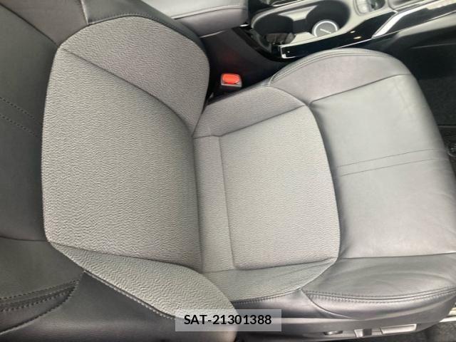 Toyota COROLLA CROSS 2022-02 8828289-9