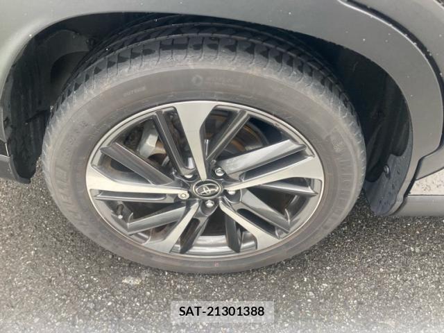 Toyota COROLLA CROSS 2022-02 8828289-5