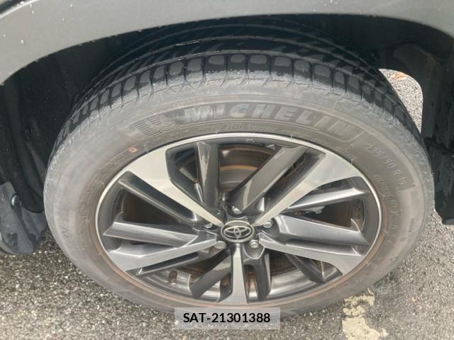 Toyota COROLLA CROSS 2022-02 8828289-6