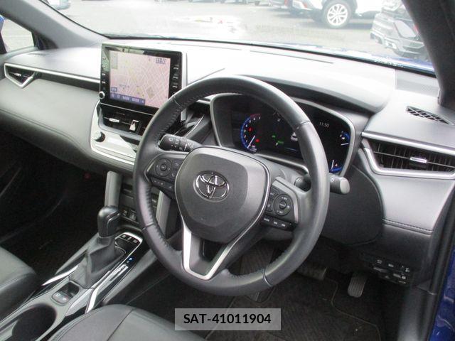Toyota COROLLA CROSS 2021-10 8828308-9