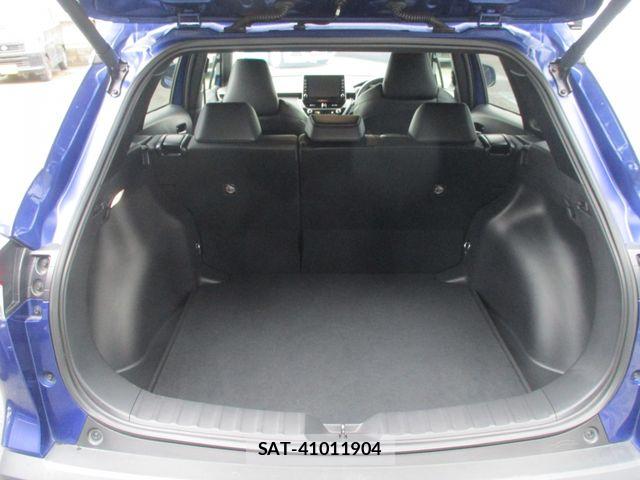 Toyota COROLLA CROSS 2021-10 8828308-15