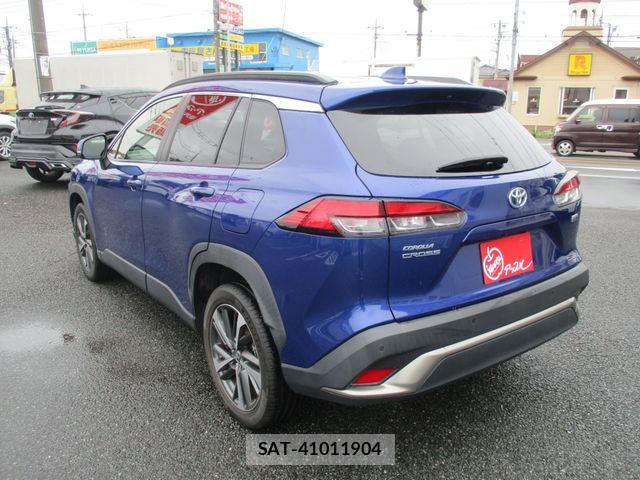 Toyota COROLLA CROSS 2021-10 8828308-4