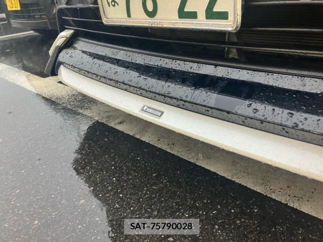 Toyota COROLLA CROSS 2021-11 8848513-10