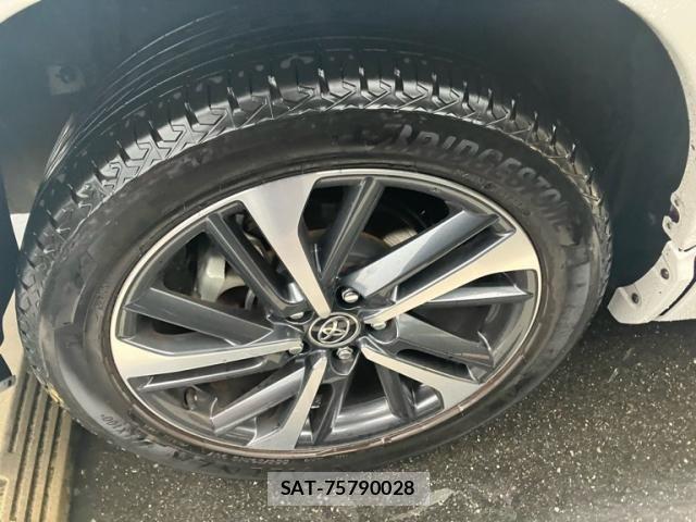 Toyota COROLLA CROSS 2021-11 8848513-7